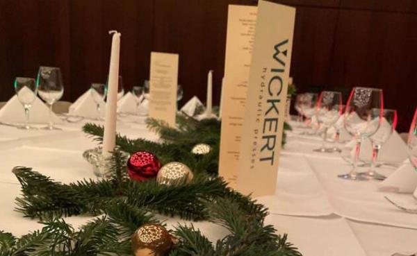WICKERT - Christmas Party
